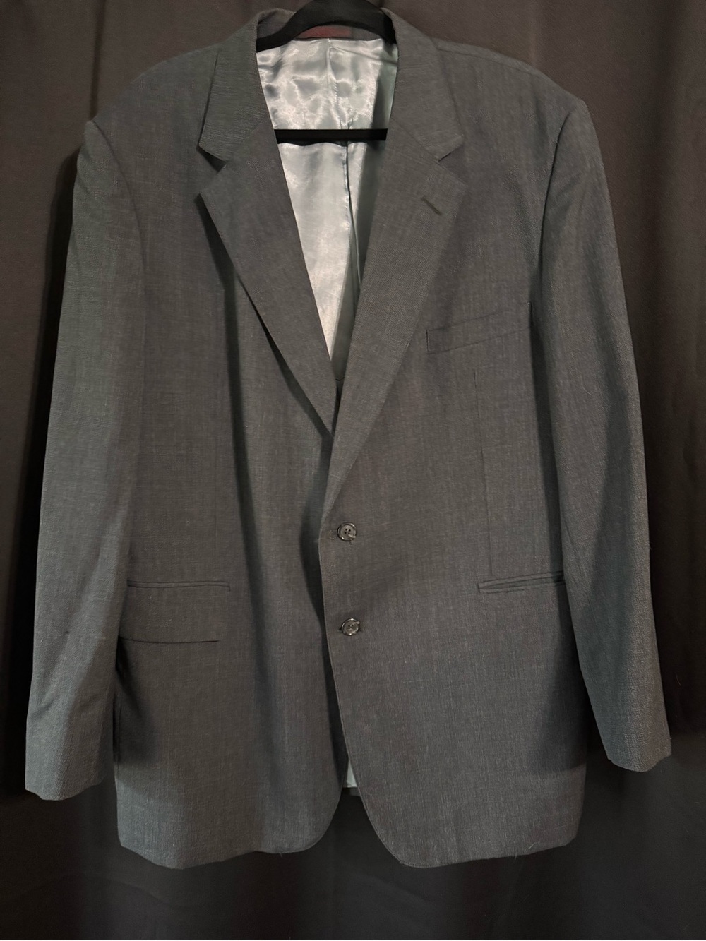 Men's Gray Two-Button Notch Lapel Blazer